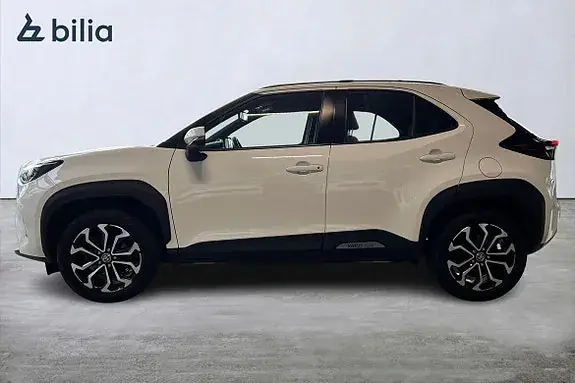 Toyota Yaris Cross 2023 photo 3