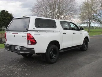 Toyota Hilux 2022 photo 5