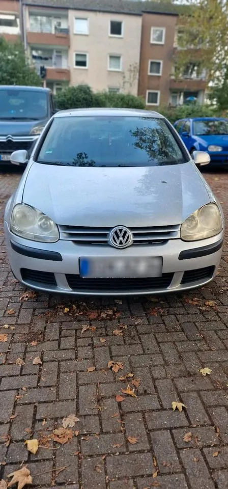 Volkswagen Golf V