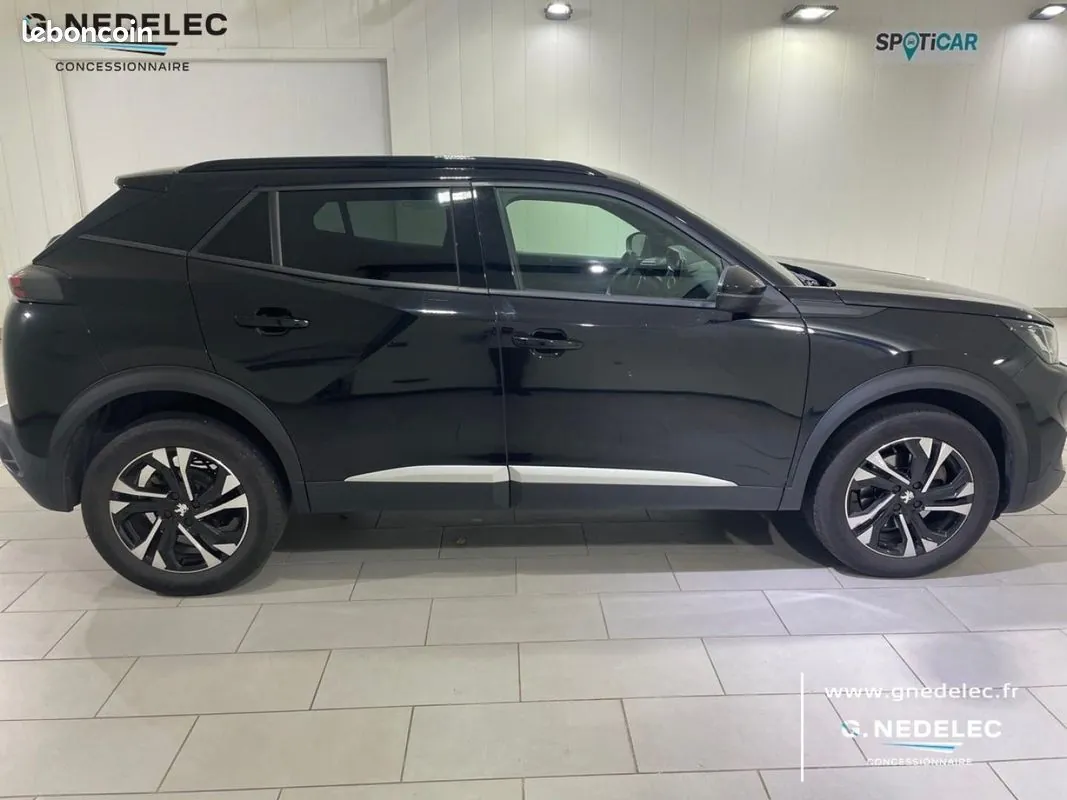 Peugeot 2008 2023 photo 4