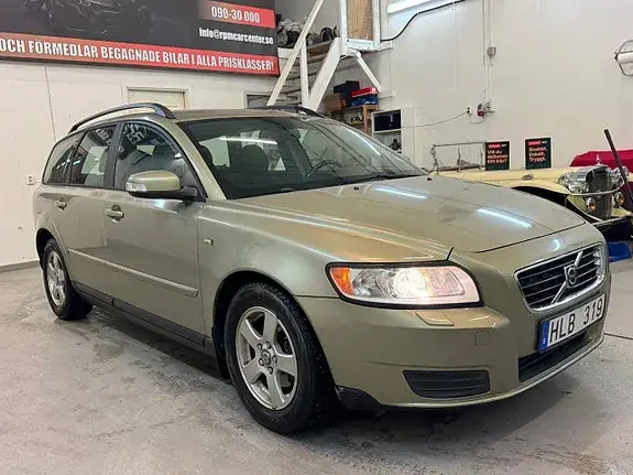 Volvo V50 2009 photo 3