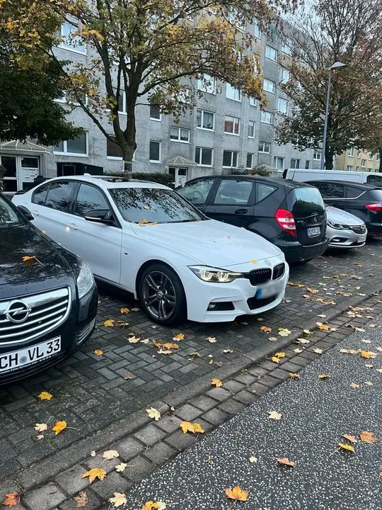 BMW 318I
