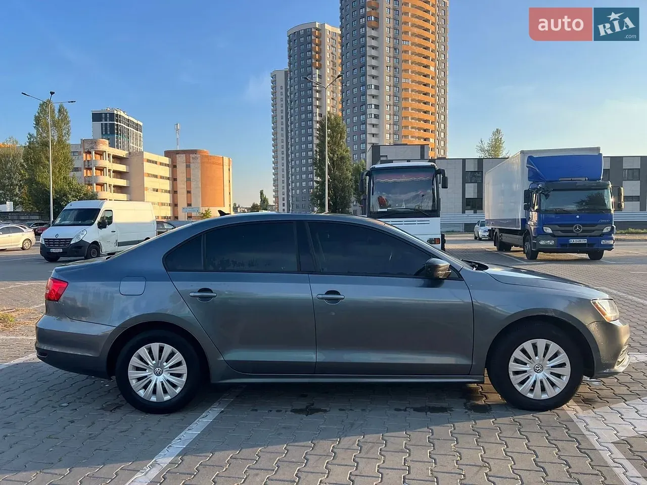 Volkswagen Jetta 2015 photo 2