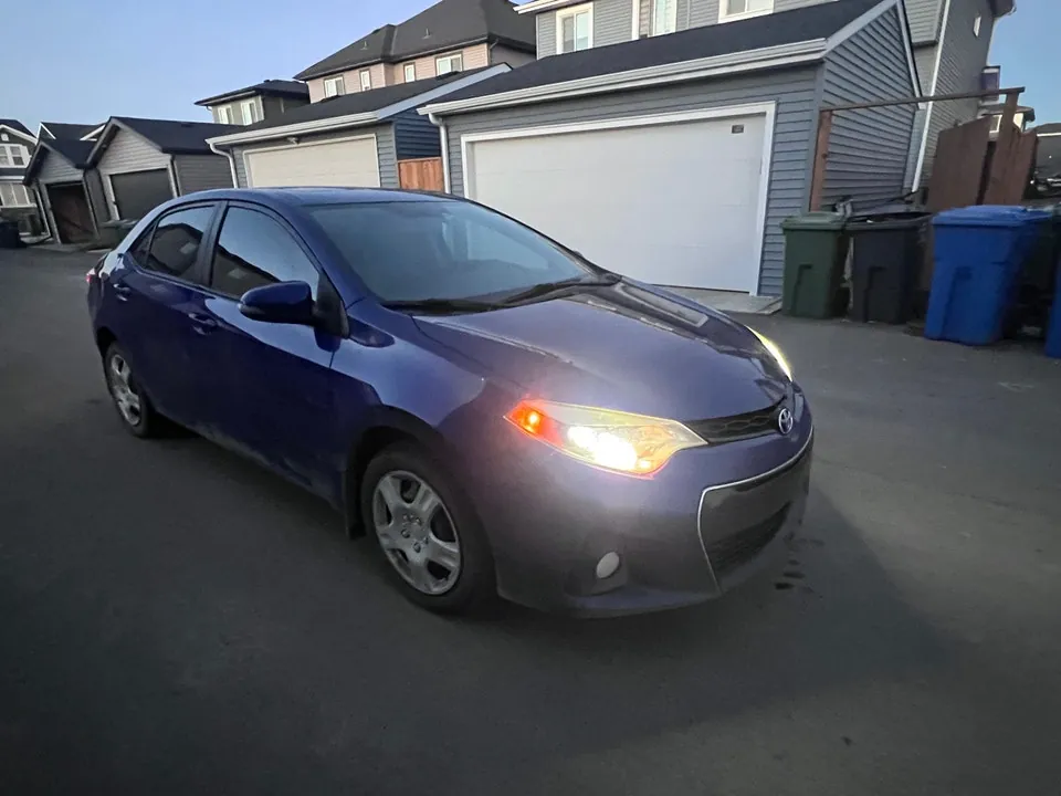 Toyota Corolla 2014 photo 2