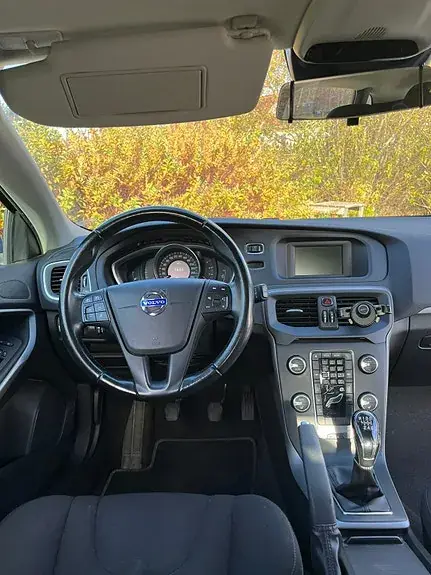 Volvo V40 2015 photo 3
