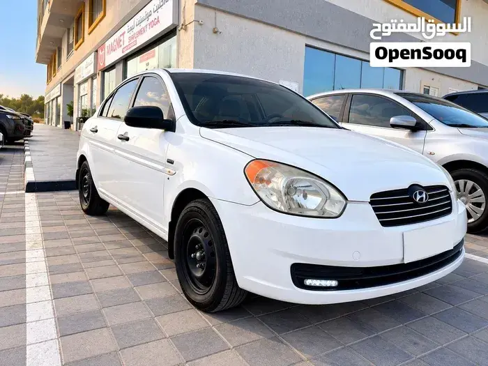 Hyundai Accent 2012 photo 5