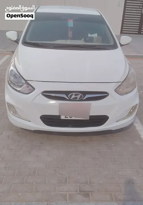 Hyundai Accent 2012 photo 2