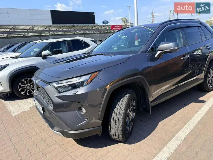 Toyota Rav4 2023 photo 3