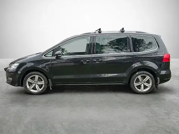 Volkswagen Sharan 2012 photo 2