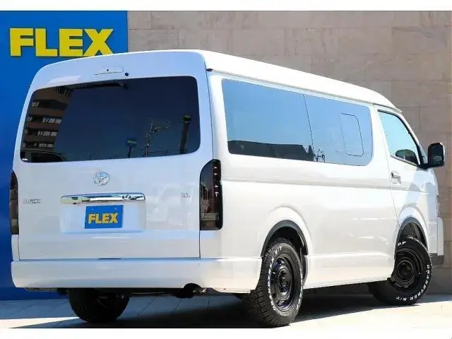 Toyota Hiace Wagon 2026 photo 2