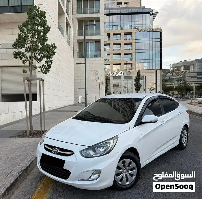 Hyundai Accent 2017 photo 4