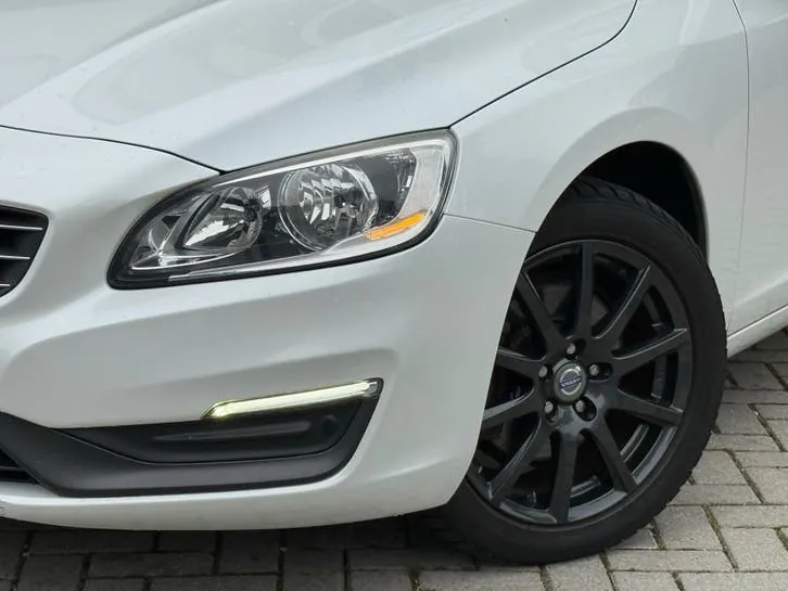 Volvo S60 2014 photo 3