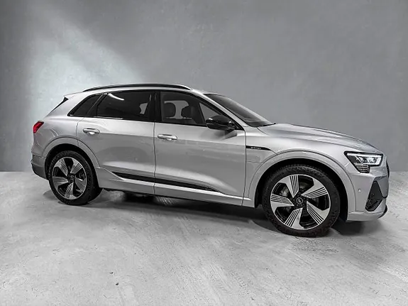 Audi E-Tron 2021 photo 2