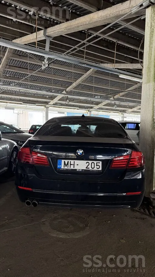 BMW 530D 2011 photo 2