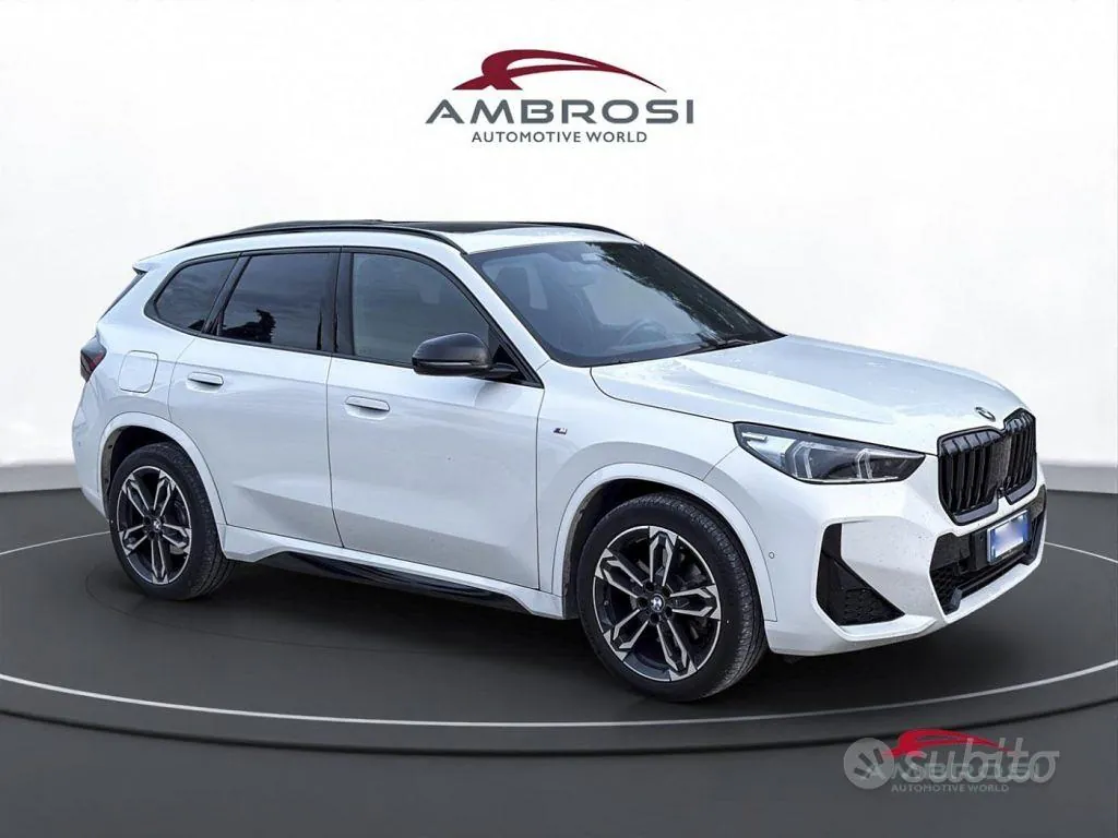 BMW X1 2022 photo 2