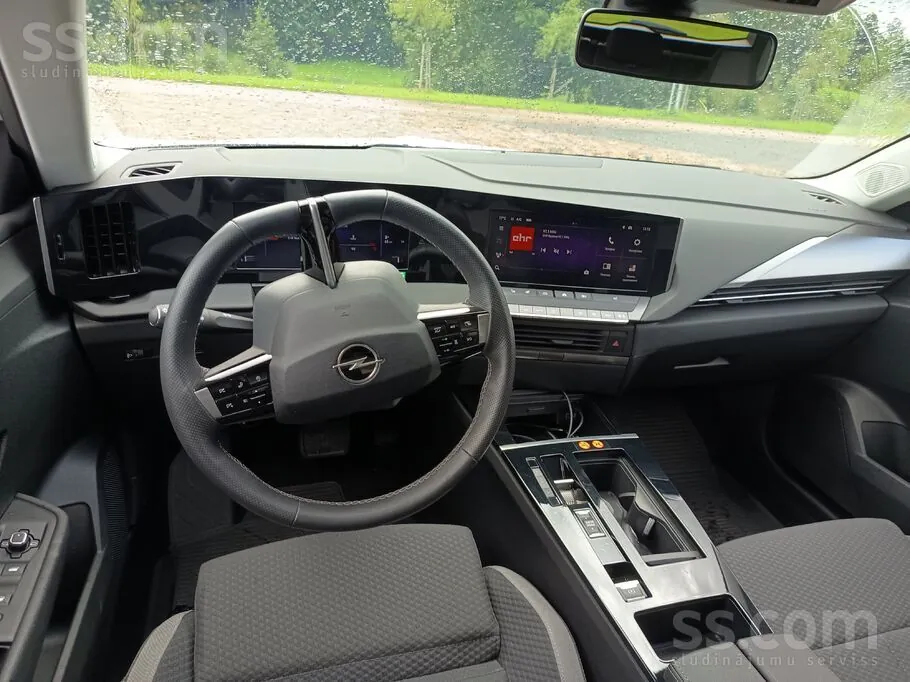 Opel Astra 2024 photo 5