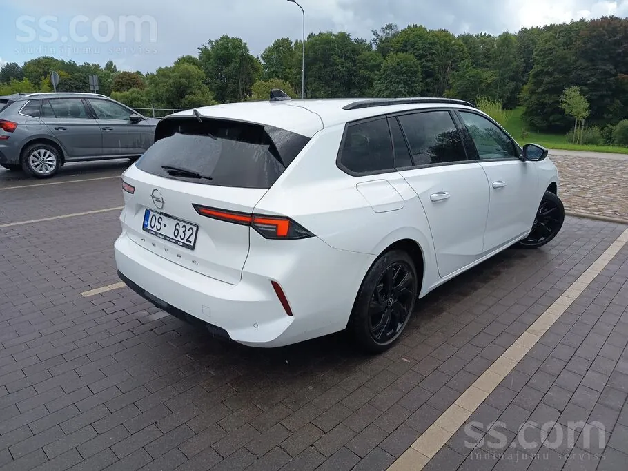 Opel Astra 2024 photo 3
