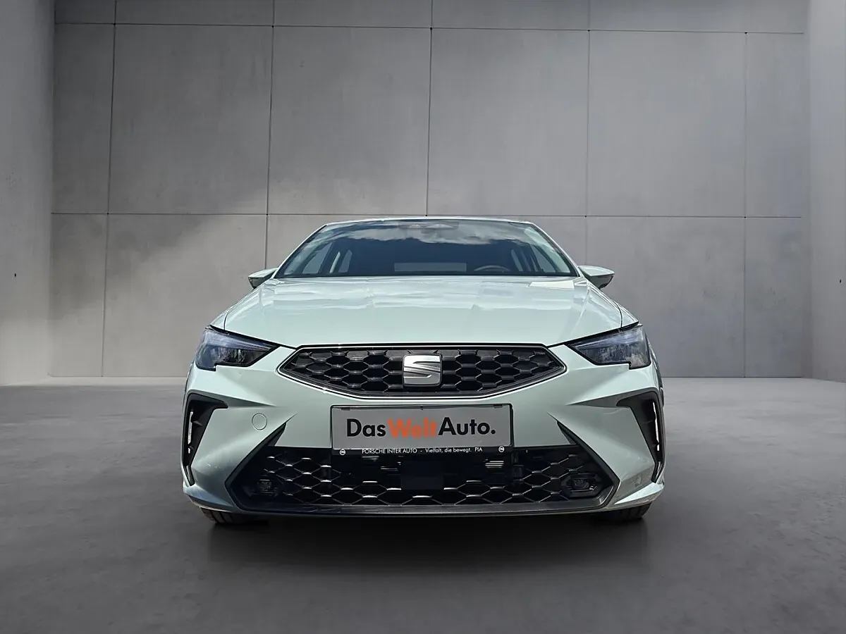 Seat Ibiza 2026 photo 2