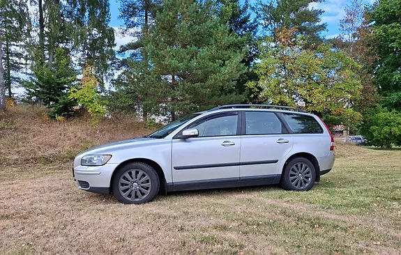 Volvo V50 2007 photo 2
