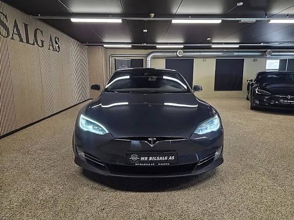 Tesla Model S 2016 photo 3