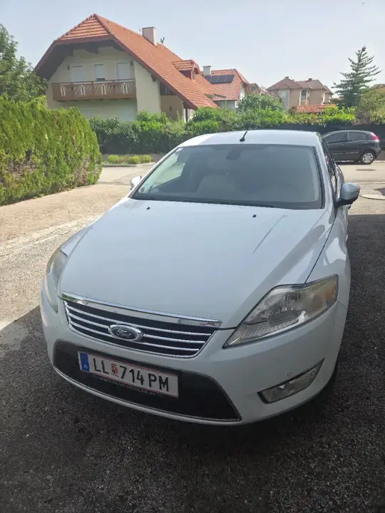 Ford Mondeo 2009 photo 2
