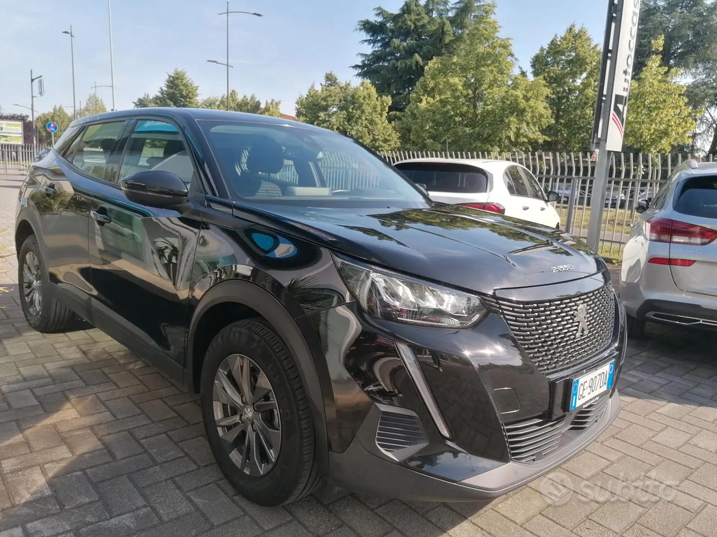 Peugeot 2008 2021 photo 3