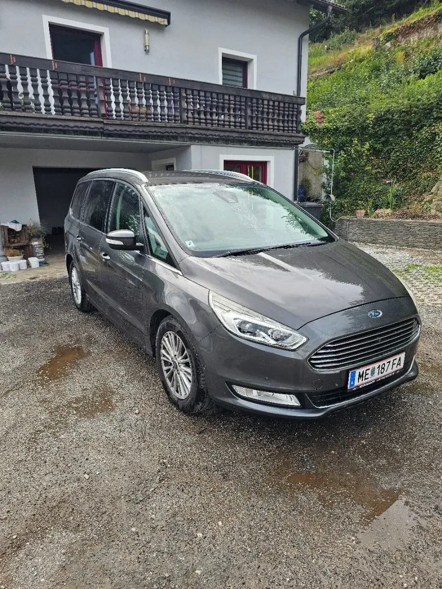 Ford Galaxy 2016 photo 2