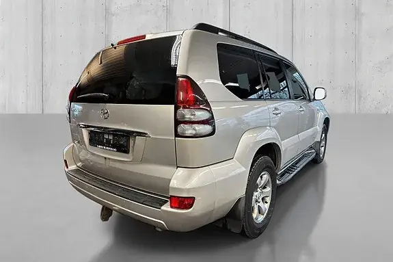Toyota Land Cruiser 2008 photo 3