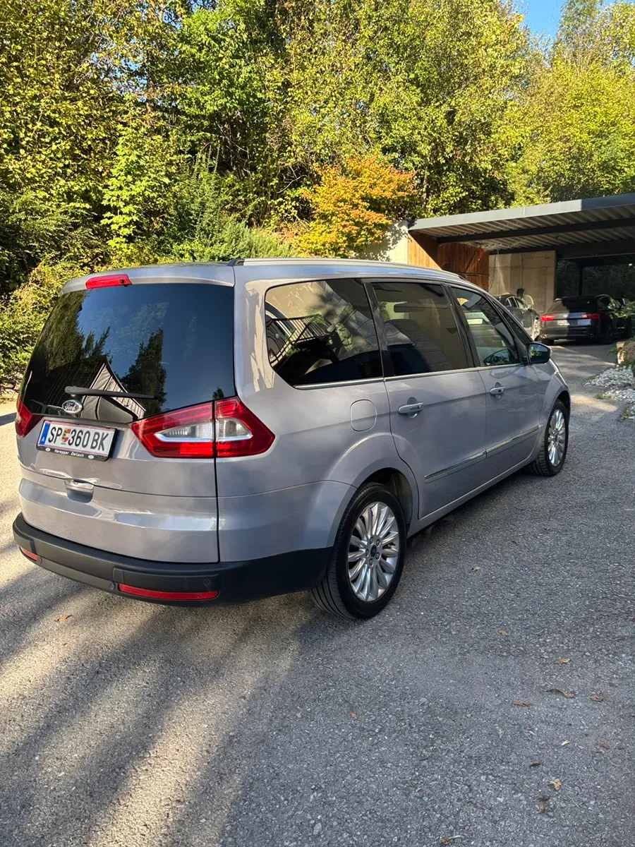 Ford Galaxy 2013 photo 3