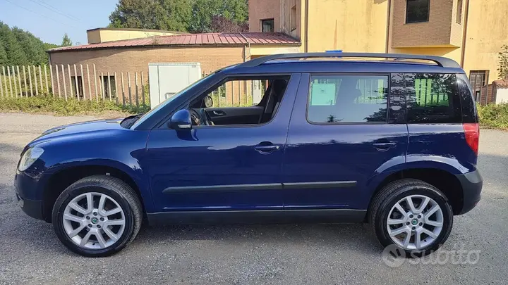 Skoda Yeti 2011 photo 2
