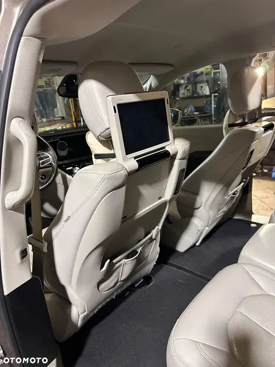 Chrysler Pacifica 2017 photo 5