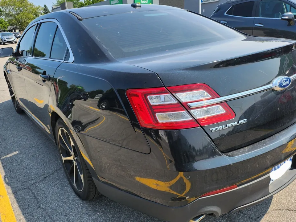 Ford Taurus 2015 photo 4