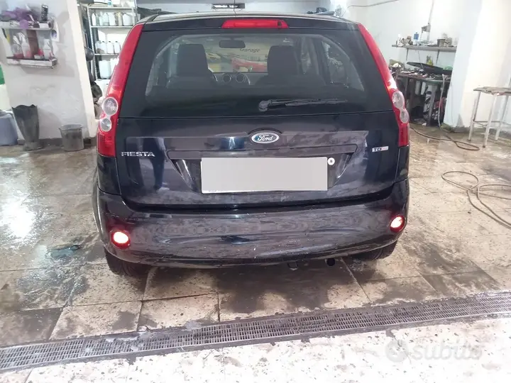 Ford Fiesta 2003 photo 3