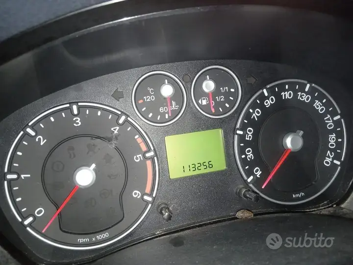Ford Fiesta 2003 photo 5