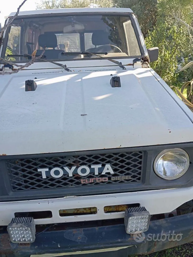 Toyota Land Cruiser 1992 photo 3