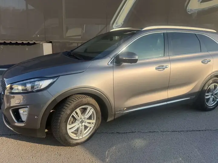 Kia Sorento 2015 photo 3