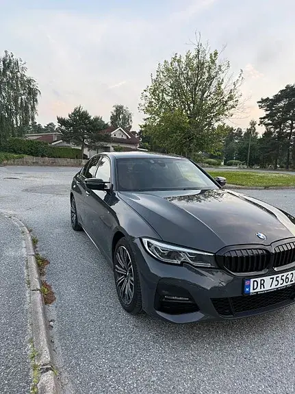 BMW 330E 2020 photo 2