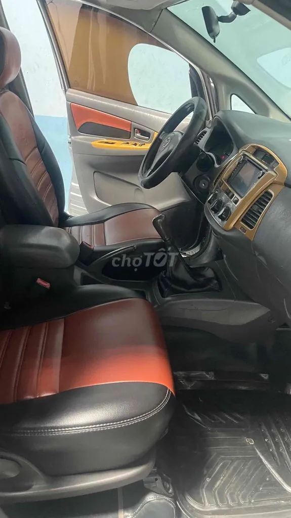 Toyota Innova 2012 photo 5