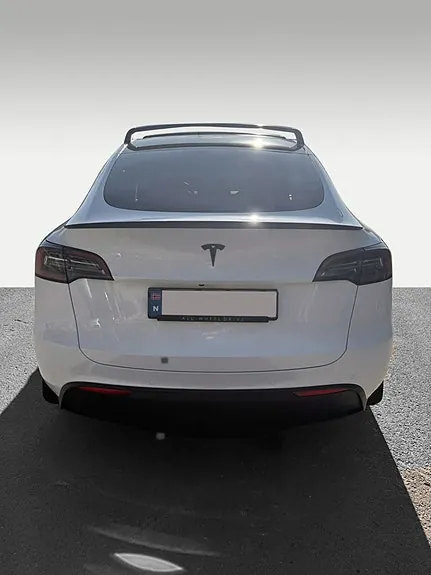 Tesla Model Y 2022 photo 4