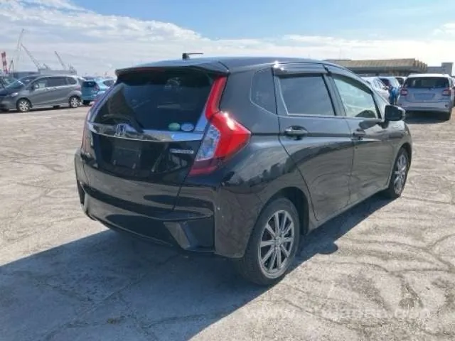 Honda Fit 2015 photo 4