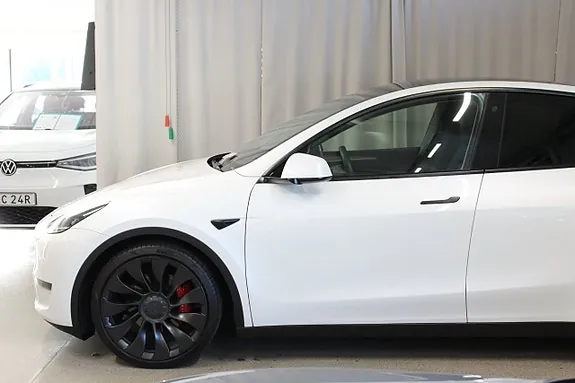Tesla Model Y 2022 photo 5