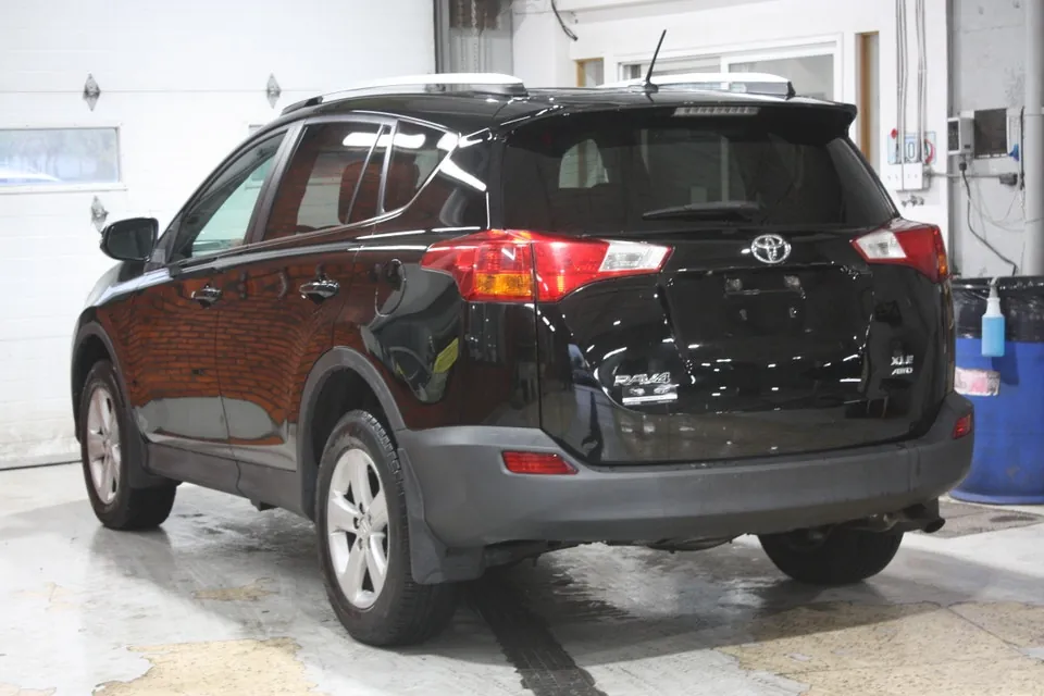 Toyota Rav4 2013 photo 4