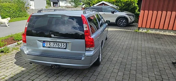 Volvo V70 2007 photo 2