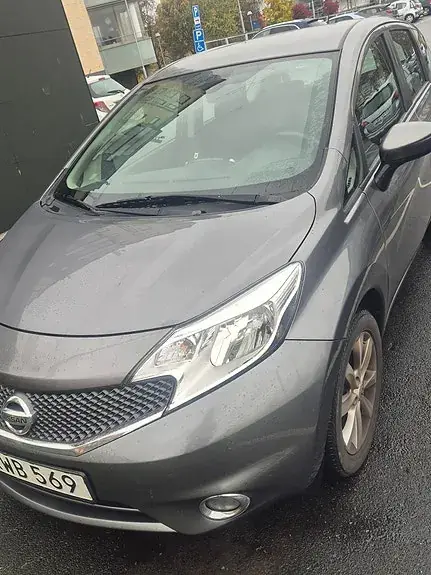Nissan Note 2014 photo 2