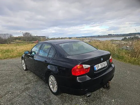 BMW 318I 2006 photo 5