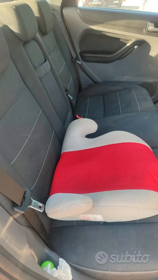Ford Focus 2008 photo 3