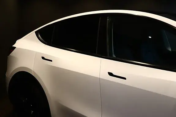 Tesla Model Y 2021 photo 3