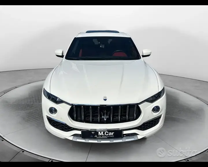 Maserati Levante 2023 photo 3
