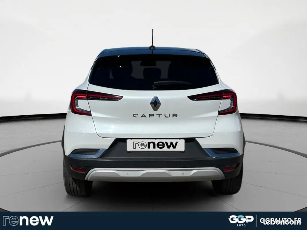 Renault Captur 2022 photo 4