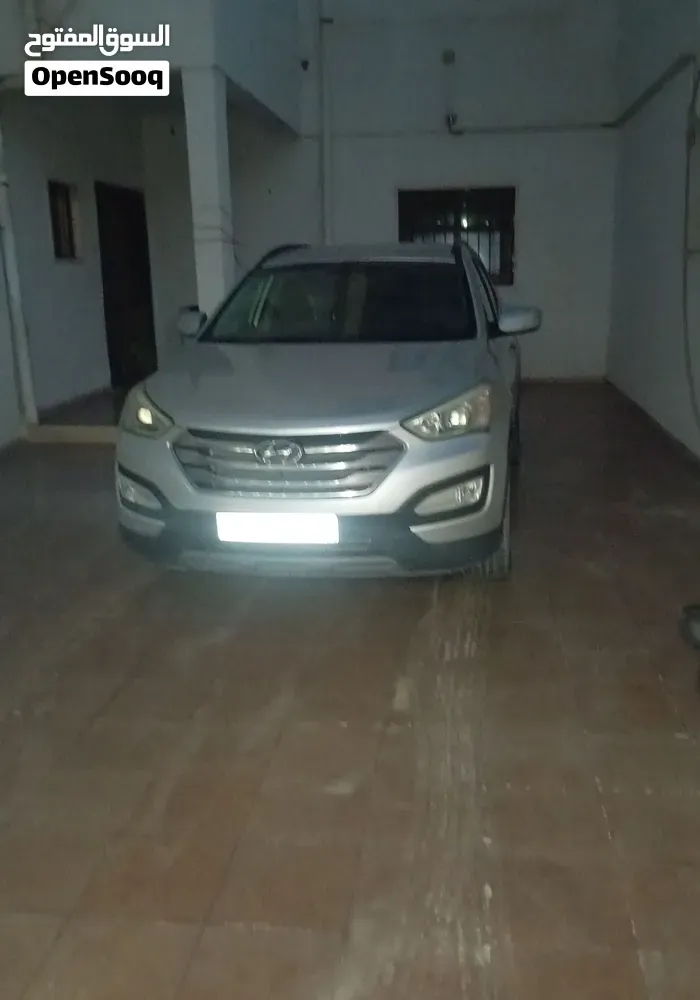 Hyundai Santa Fe 2014 photo 3
